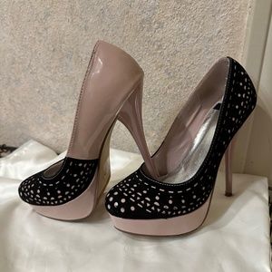 Pink and black Retro heels size 6